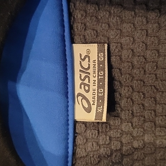 ASICS Jacket - Picture 3 of 4